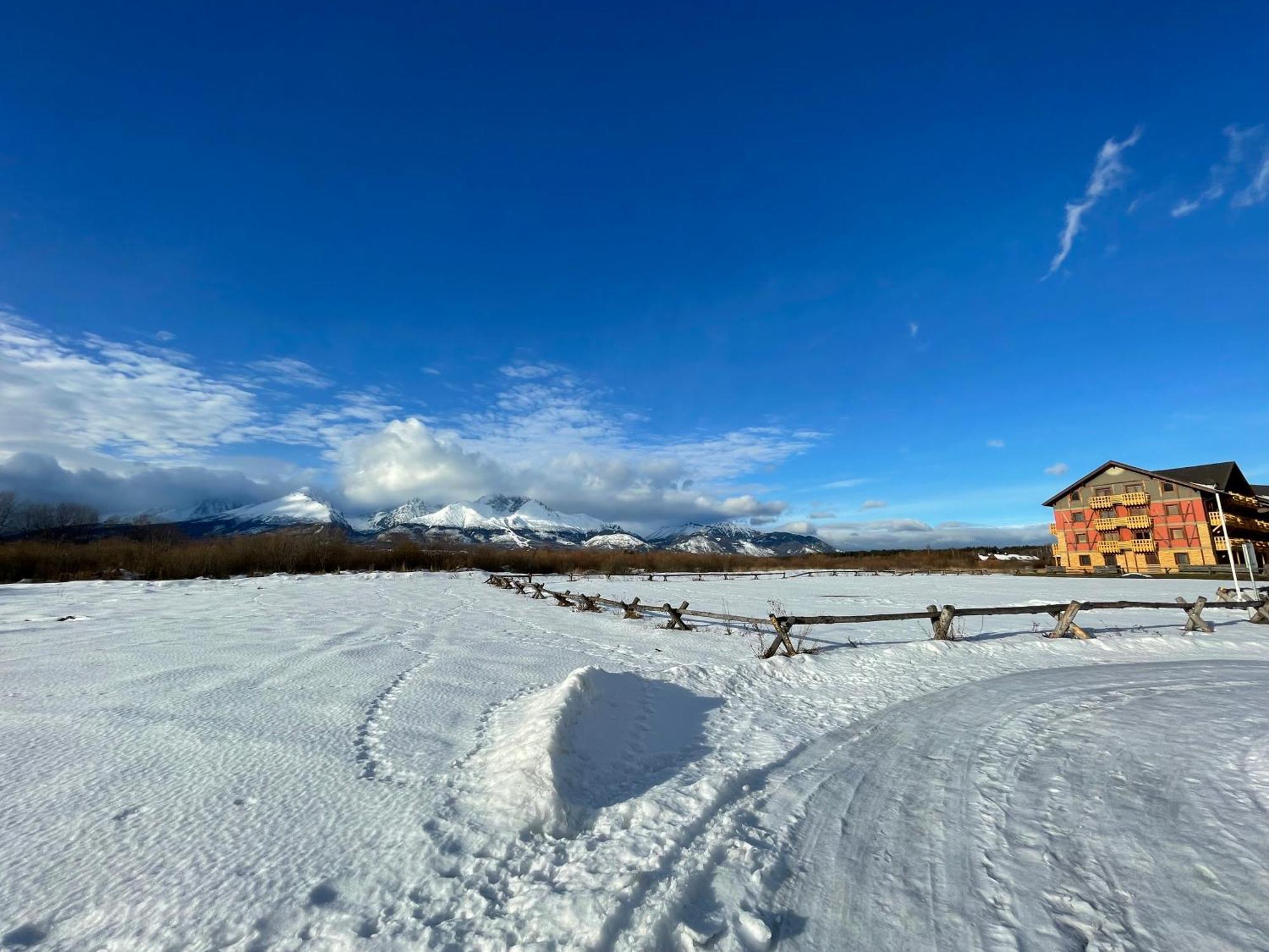 ולקה לומניקה Apartment Jenny- Stunning View Of High Tatras מראה חיצוני תמונה